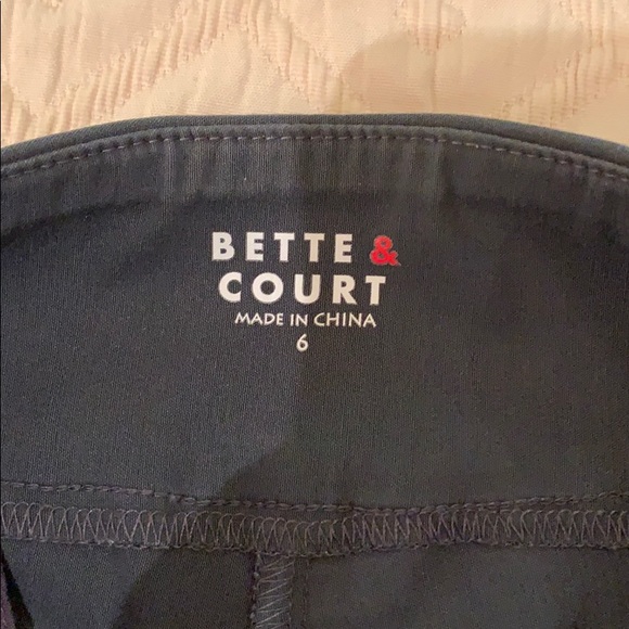 Bette and Court pull into golf pant size 6 - Picture 3 of 6